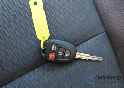 2018 Toyota Corolla Le from USA, damaged, VIN 2T1BURHE4JC071470